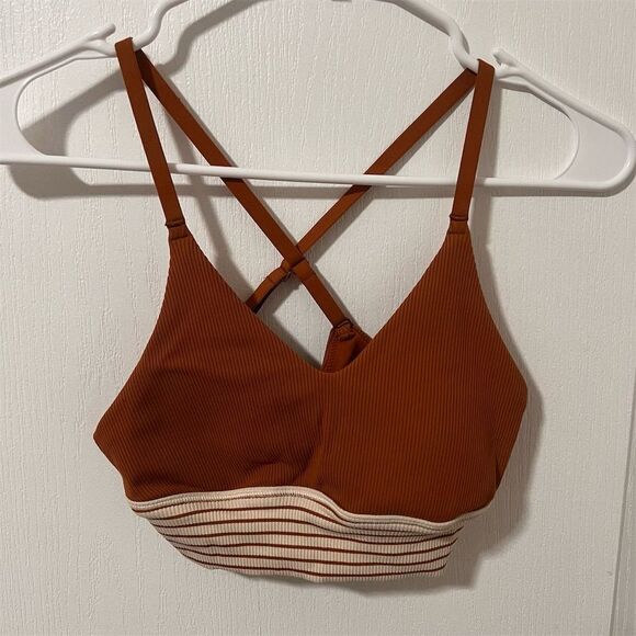 Aerie Size XS Ribbed Stripe Hem Strappy Scoop‎ Sports Bra Medium Support NWT - Picture 1 of 8